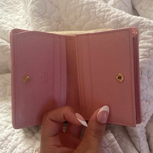 GG Marmont Leather Wallet - Picture 3 of 4